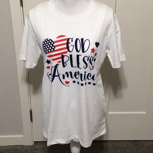 NEW! Styline Size M White God Bless America T Shirt! - Picture 1 of 5